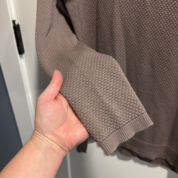 KÜHL Textured 100% Merino Sweater - Picture 4 of 12